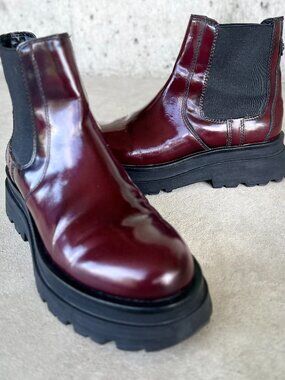 Aldo Oxblood Burgundy Chunky Lug Sole Chelsea Boots Leather Look EU 39 UK 6
